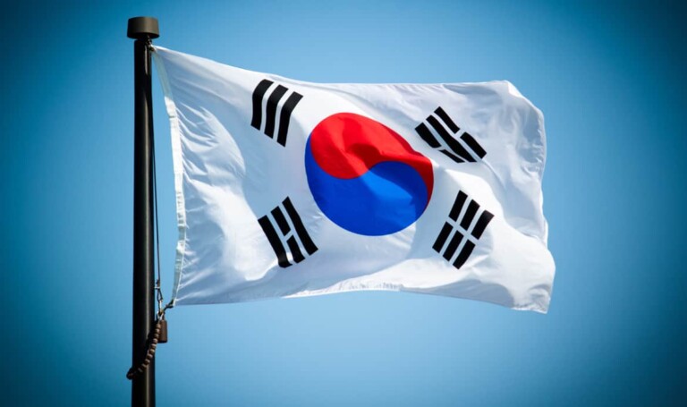 Clink token investors jittery over Cyworld closure