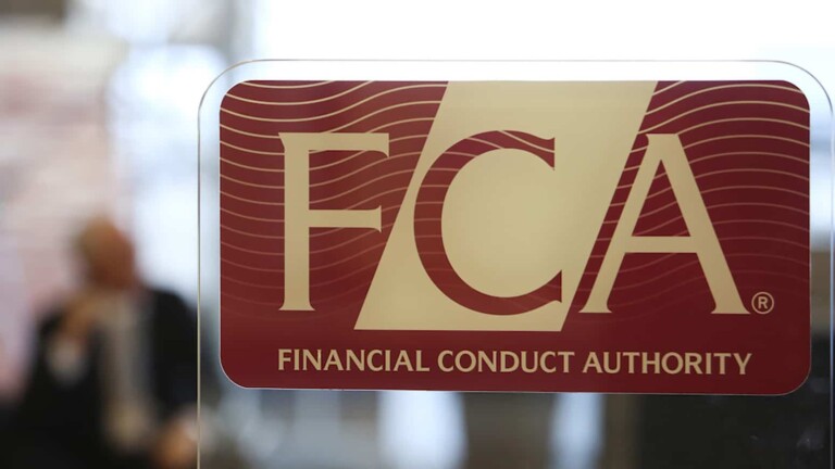 زيادة تحقيقات هيئة السلوك المالي (FCA) في العملات المشفرة بنسبة 75%، واقتراح حظر مشتقات العملات المشفرة