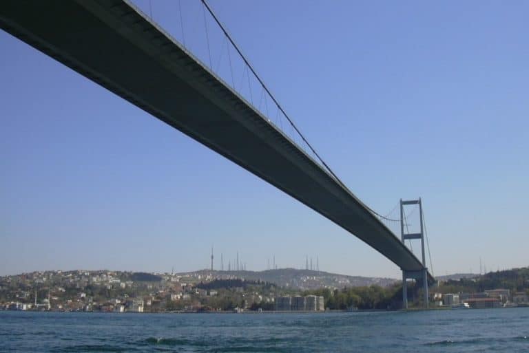 جسر البوسفور من الأعلى
