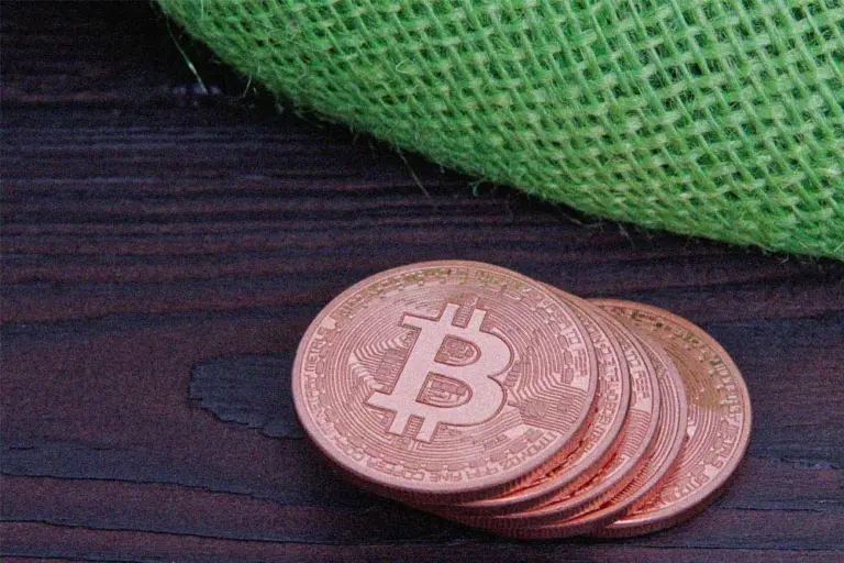 Ist Bitcoin -Kurs aufgrund von Walverkäufen unter 7000 gefallen?