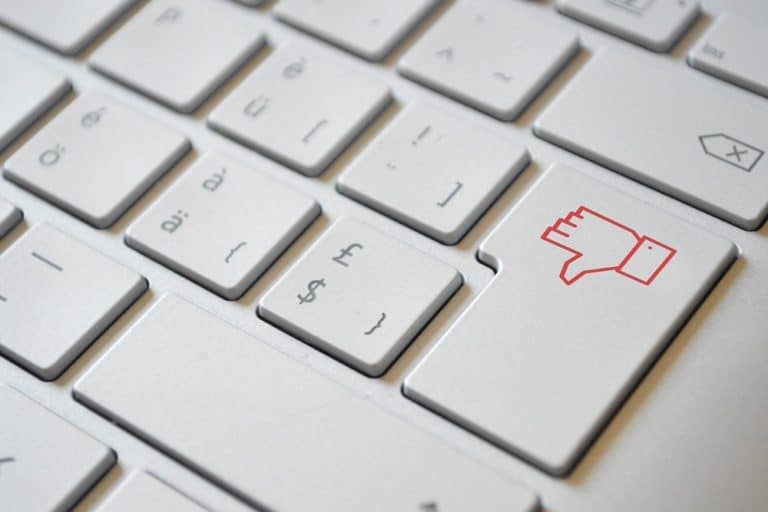 большой палец вниз 3685429 1280