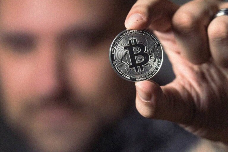 NY Post bashes Bitcoin trends in in a list of many
