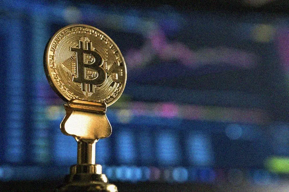 Bitcoin price stabilizes at Weird patterns ahead