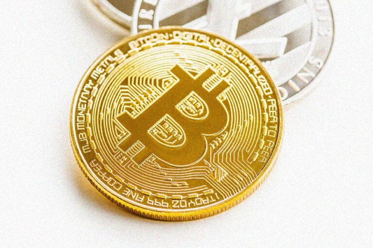 Bitcoin market sentiment is driving price lower