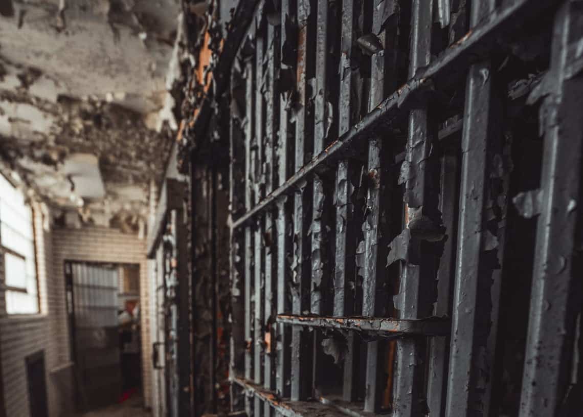 griglia in acciaio grigio