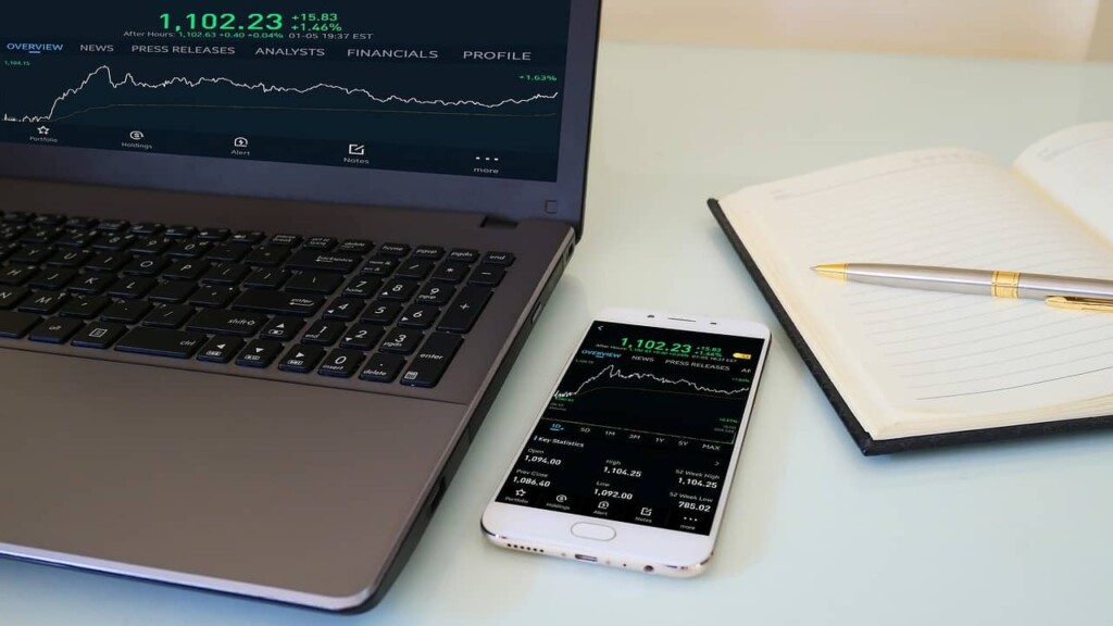 Cryptocurrency market sentiment shows extreme fear after Bitcoin plunge