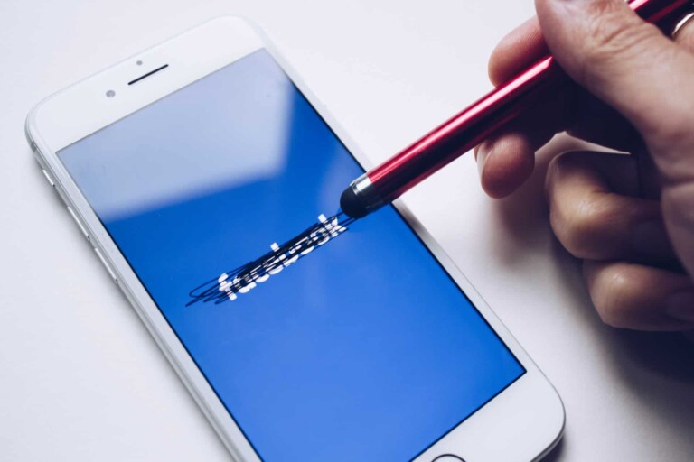 Facebook Libra rinnovata