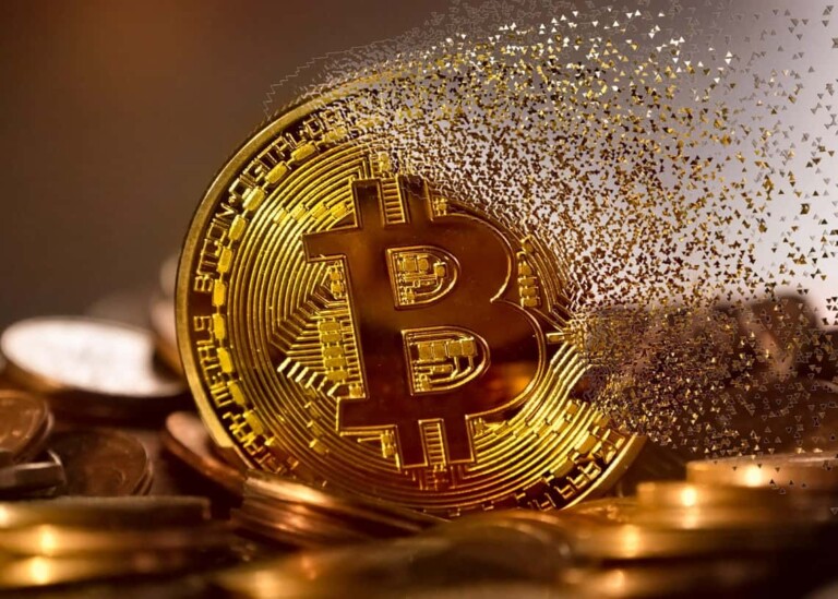 بعد عملية تنصيف Bitcoin