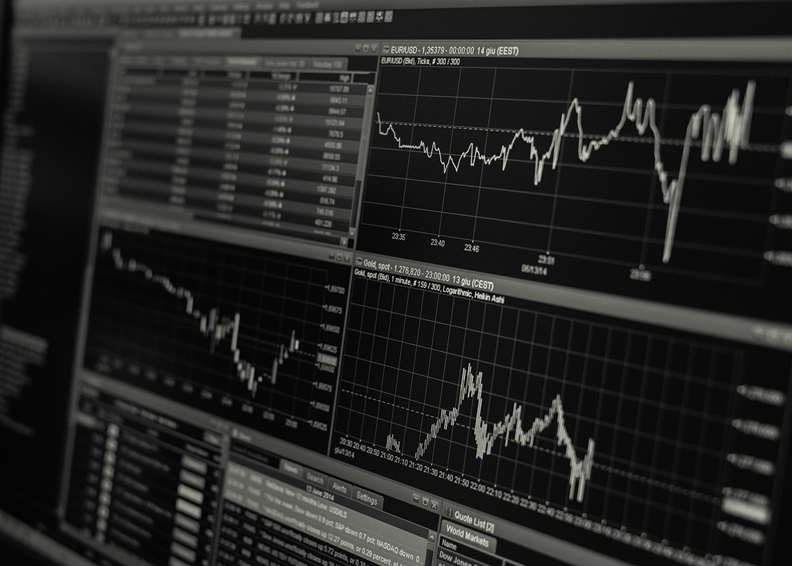 Der Preis Binance Coin fällt um über