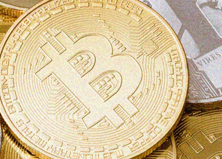 Цена Bitcoin ненадолго скорректировалась в сторону
