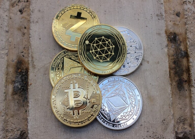 RegulaRegulator warns against illicit Philippines crypto firmstor warns against illicit Philippines crypto firms