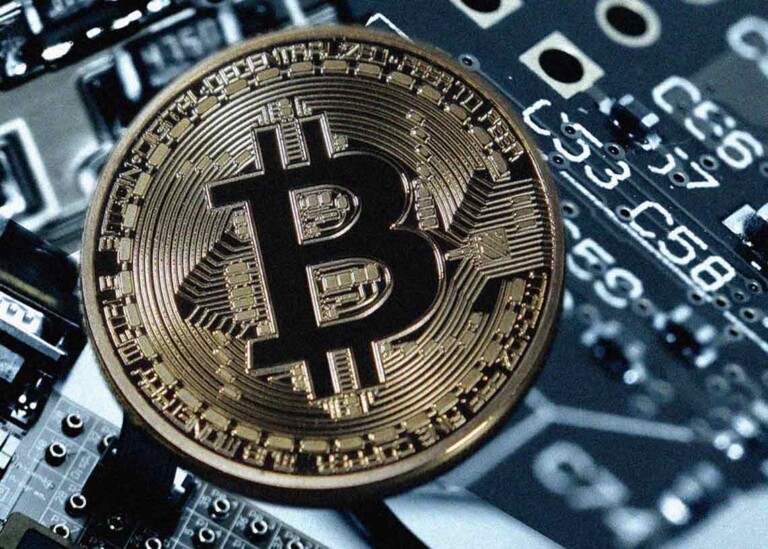Bitcoin price falls to crash to ahead