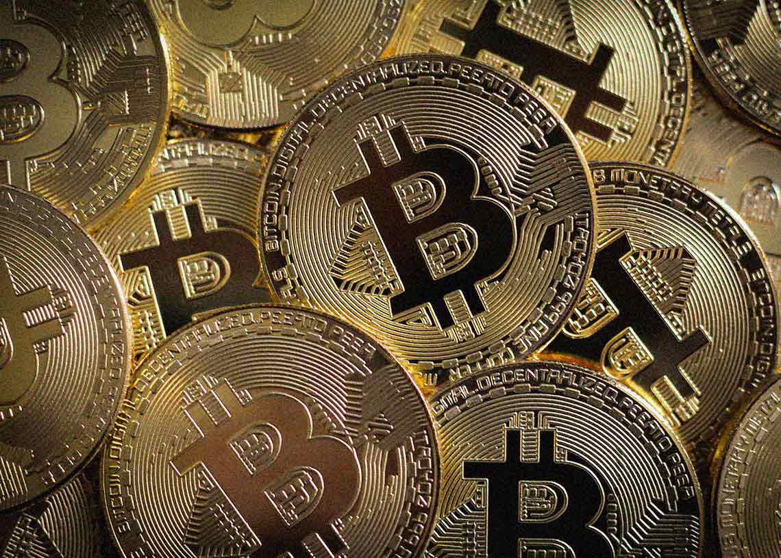 Прогноз цены Bitcoin : аналитик прогнозирует движение BTC к уровню сопротивления