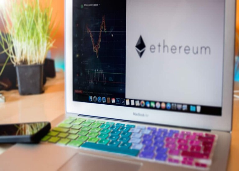 По данным Glassnode, более половины держателей ETH получили прибыль