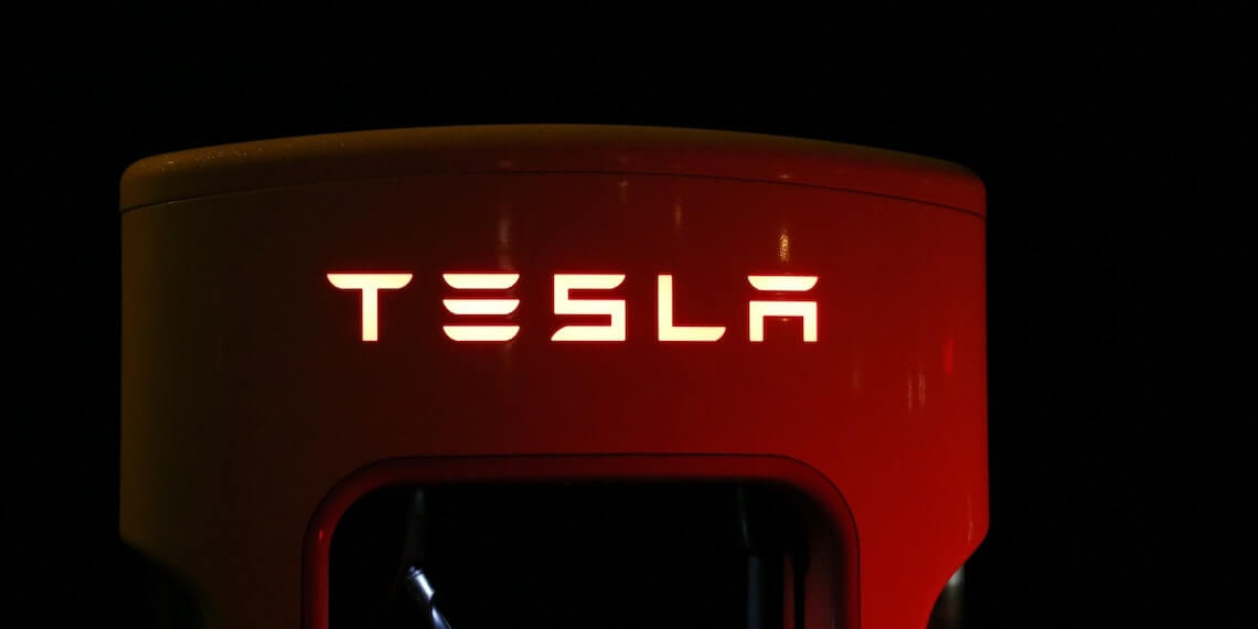 Запасы bitcoin Tesla в размере 218 миллионов долларов остались неизменными в третьем квартале