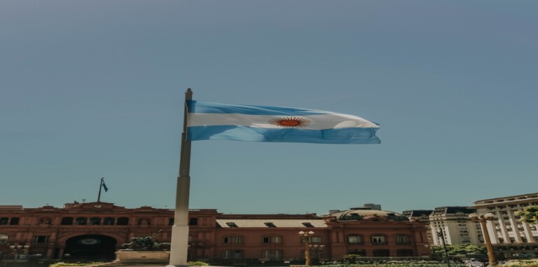 La Commission nationale des valeurs mobilières (CNV) d'Argentine s'apprête à mettre en œuvre de nouvelles réglementations pour les entreprises de crypto dans le pays