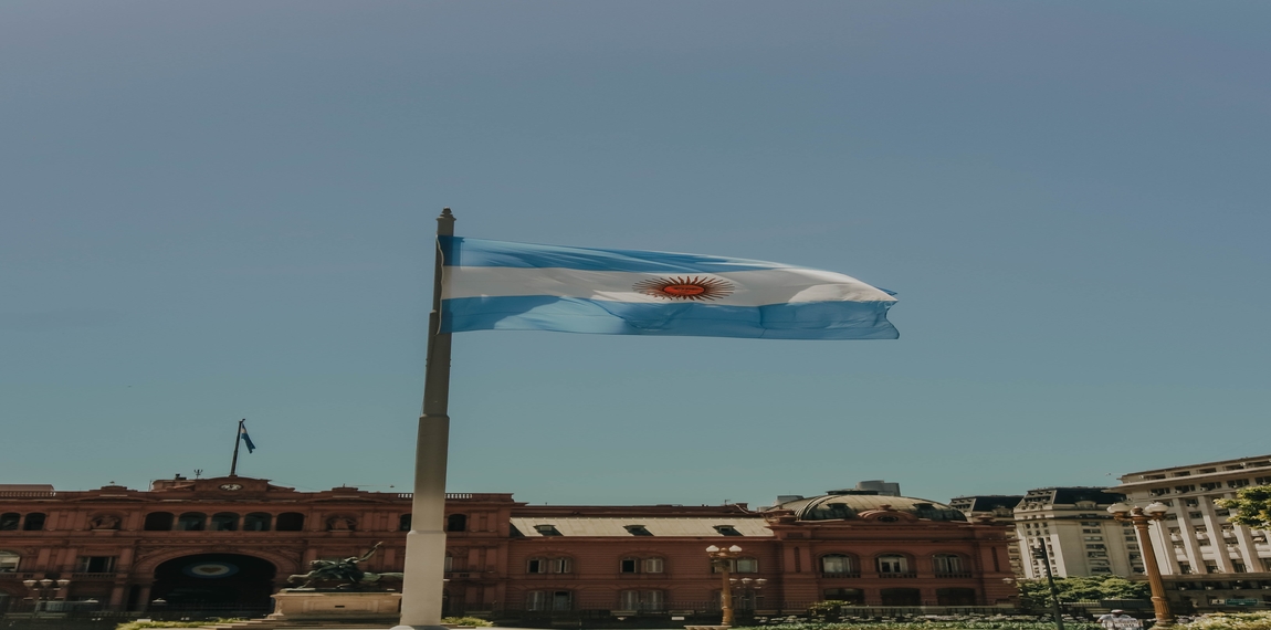 A Comissão Nacional de Valores Mobiliários (CNV) da Argentina deve implementar novas regulamentações para empresas de criptomoedas no país