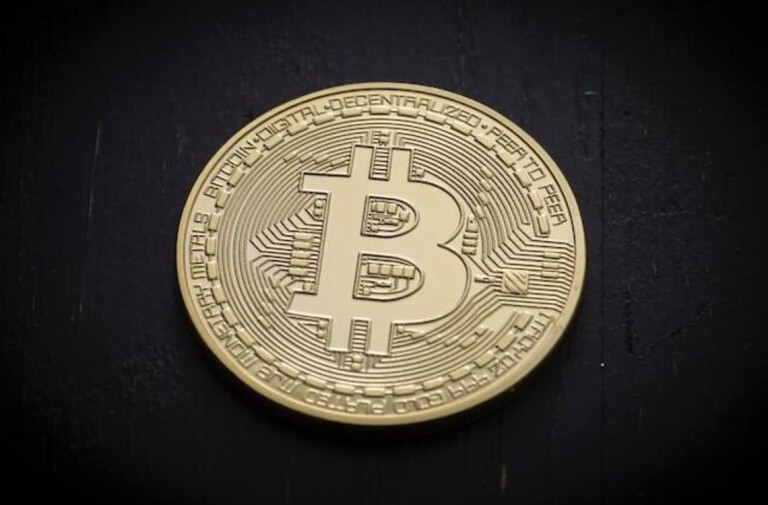 Former Coinbase CTO Balaji Srinivasan Predicts Bitcoin's Role in the 2024 US Election