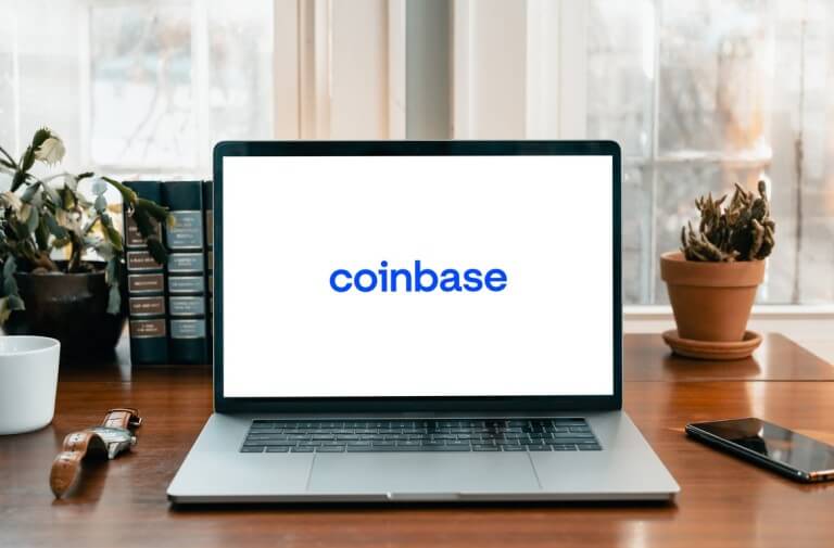 Hong Kong Extends Invitation to Coinbase and Crypto Companies Amid Regulatory Scrutiny