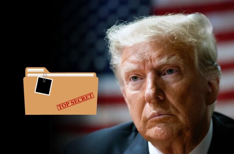 Trump colocou em risco segredos nacionais, alegam promotores dos EUA em acusação.