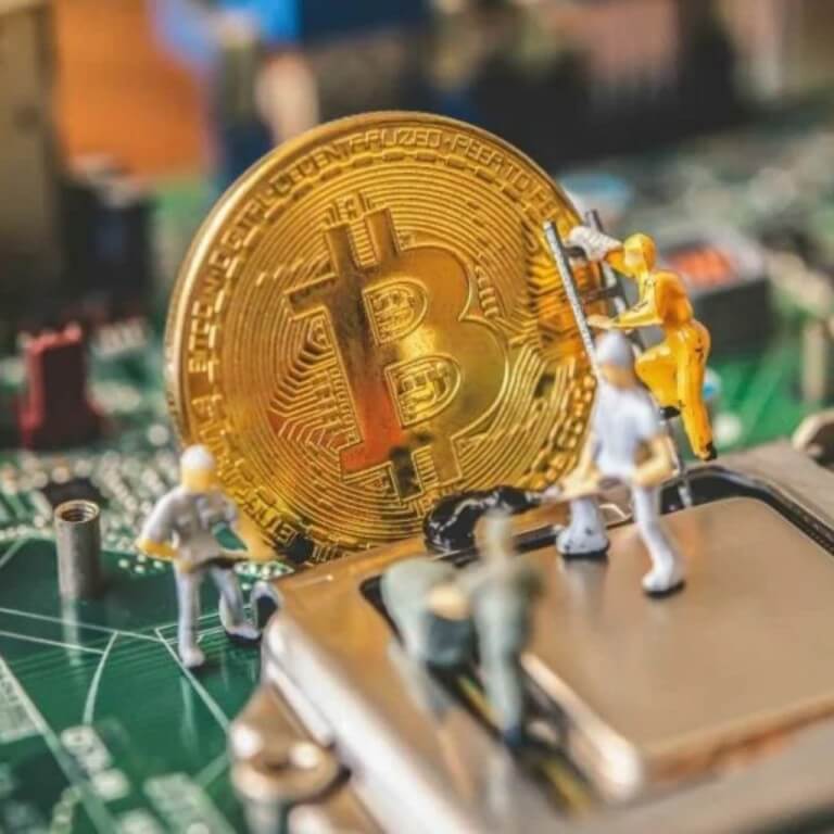Une nouvelle technologie pour les mineurs Bitcoin augmente leurs chances de gain de 260 % ​​selon les experts