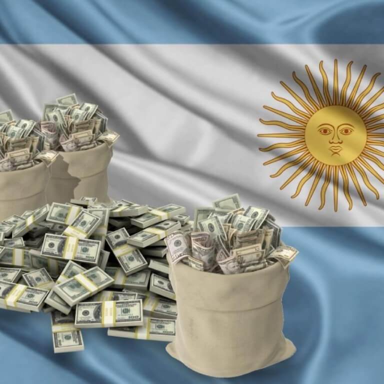 Dollarization will be the downfall of Argentina