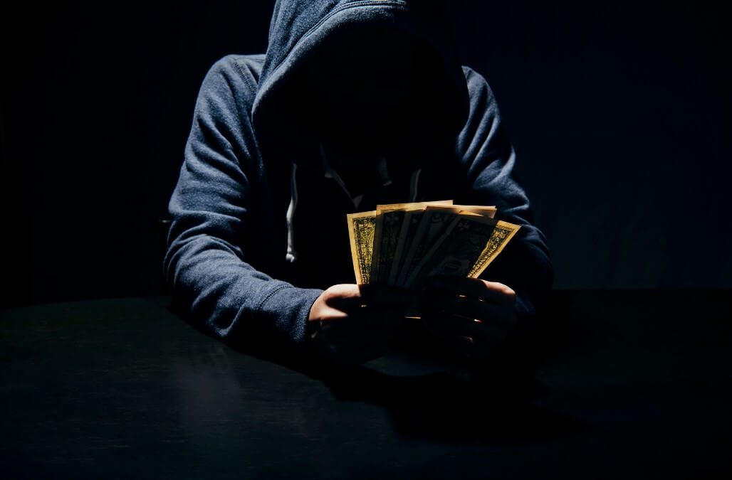 L'unité des enquêtes criminelles indiennes (EOW) démantèle un système de Ponzi de cryptomonnaies d'une valeur de 120 millions de dollars.