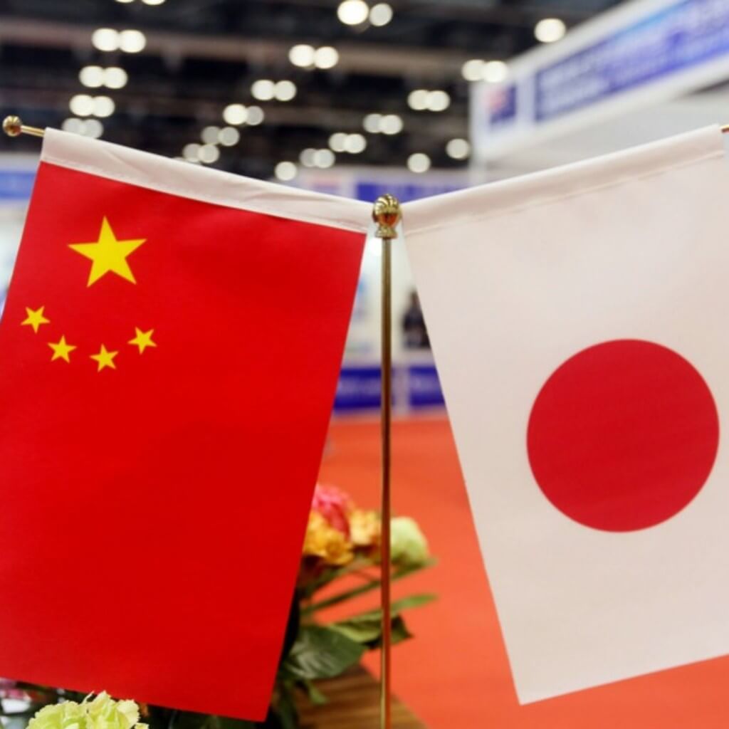 China and Japan use new tricks to stifle US dollar