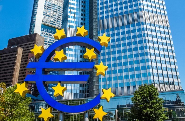 La Banca Centrale Europea dovrebbe mantenere i tassi invariati nonostante il rallentamento economico