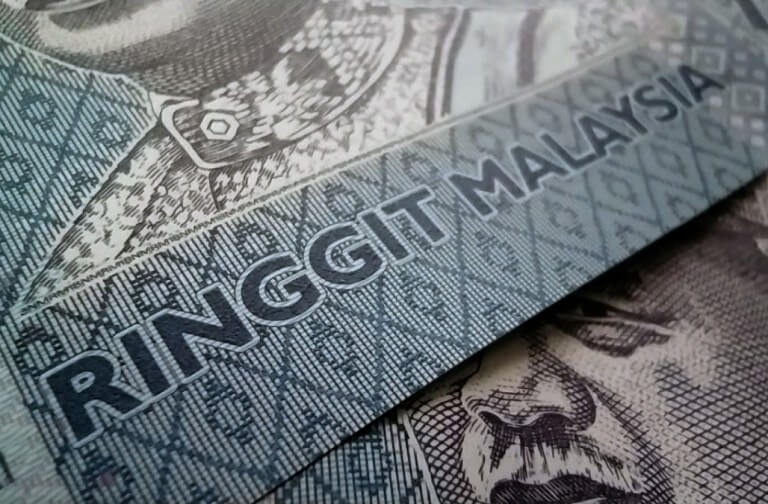 Il ringgit malese si mantiene stabile rispetto alle valute del G10, eccetto il dollaro statunitense