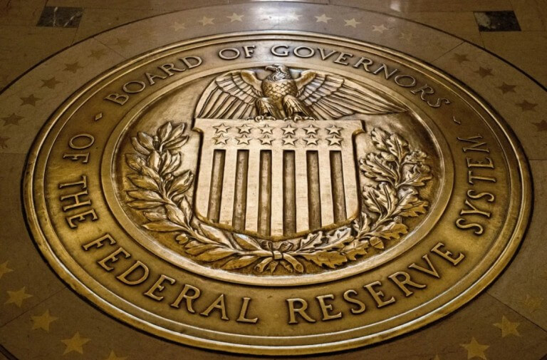 Por que Bitcoin Magazine está em conflito com o Federal Reserve?