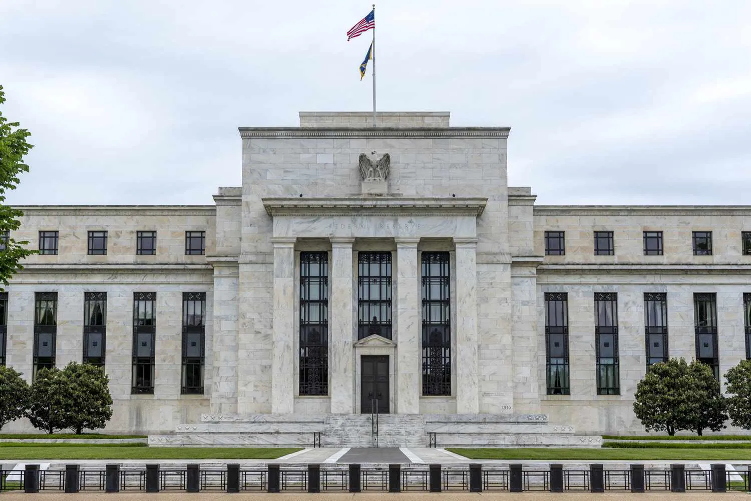 アメリカのインフレ率は2.9%に低下 - 連邦準備制度理事会の動向は?