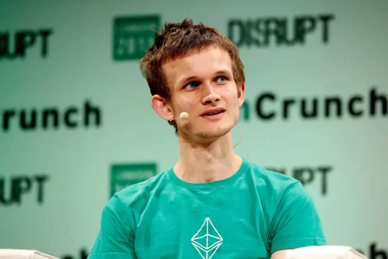 Ethereum -Schöpfer Vitalik Buterin ist der Ansicht, dass Politiker die Kryptoindustrie manipulieren
