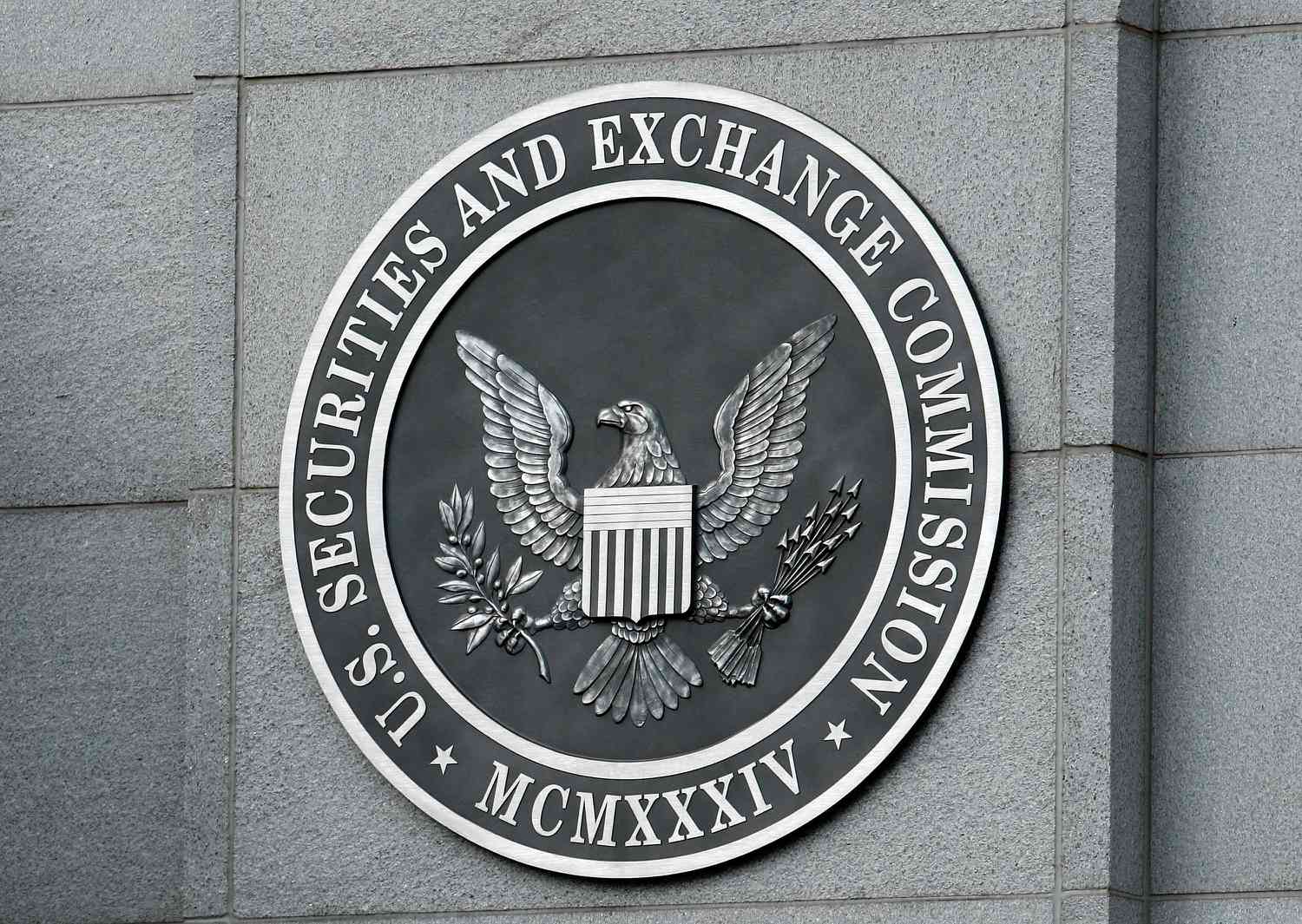 SEC's top crypto enforcer announces his resignation