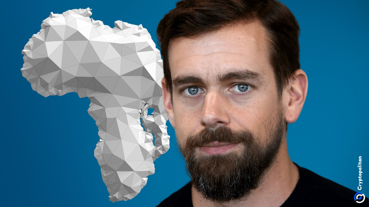 Jack Dorsey mit der Karte von Afrika auf blauem Hintergrund