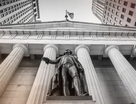 U.S. crypto banking charter rush reshapes global financial access