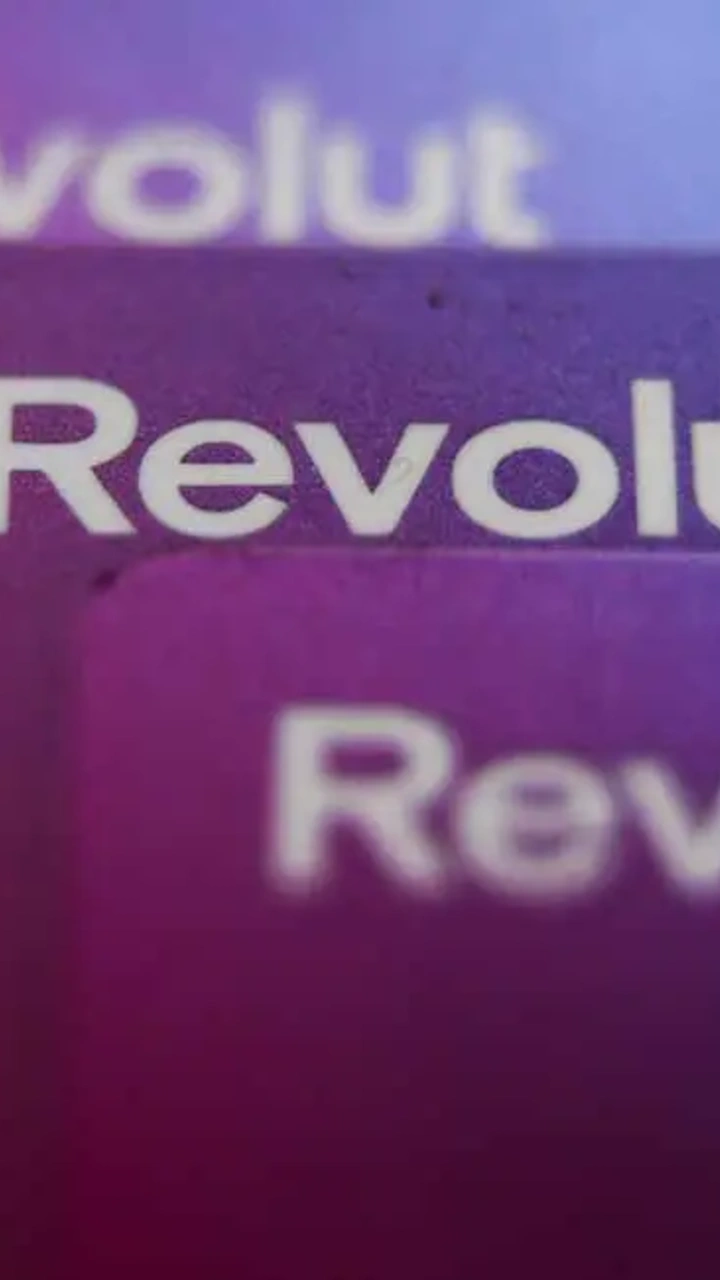 5 Best Crypto Friendly Banks for Investors in 2025