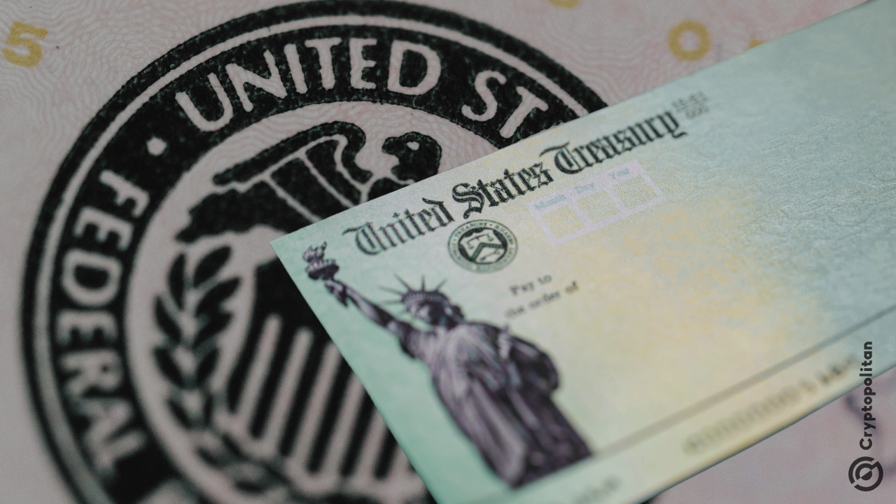 US Treasuries and platinum surge as gold slumps after Fed decided on two rate cuts this year