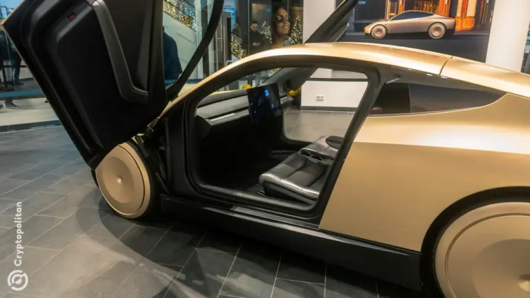 L'application Tesla Robotaxi d'Elon Musk surpasse Uber et Waymo en nombre de téléchargements, malgré un nouveau plan de sécurité