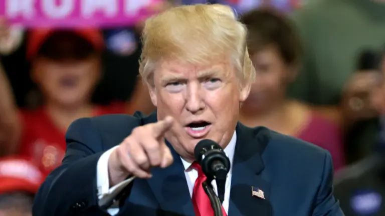 Trump vows coordinated NATO sanctions on Russia, massive tariffs on Chinese imports