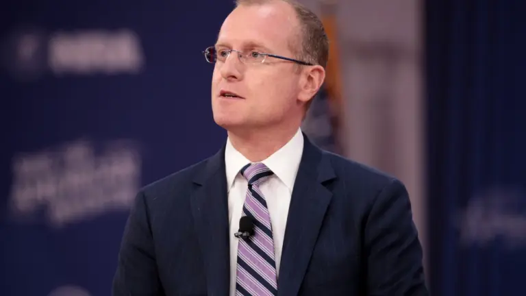 تعتزم لجنة الاتصالات الفيدرالية طرد شركة الاتصالات HKT في هونغ كونغ من الشبكات الأمريكية