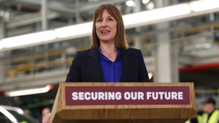 Le Trésor s'en prend à Whitehall concernant les dépenses inutiles