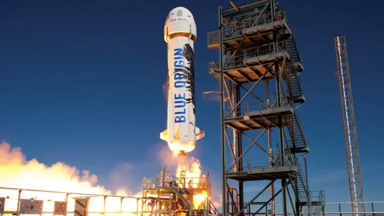 Bezos' Blue Origin verschärft den Wettbewerb mit SpaceX mit einer beeindruckenden Boosterlandung.