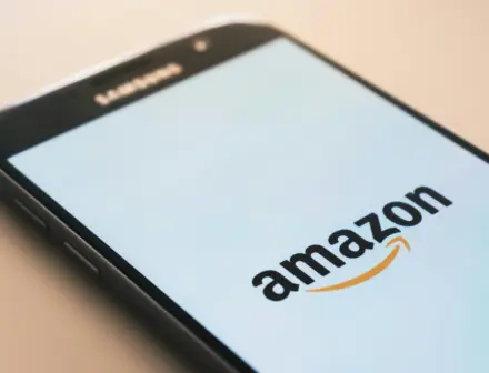 Amazon steals Walmart's playbook with massive big-box store near Chicago