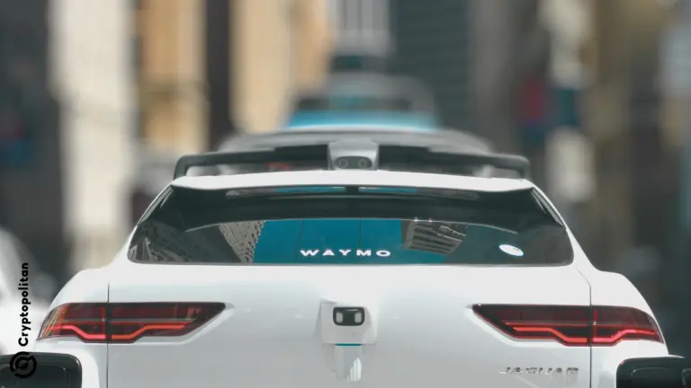 Comment Waymo pourrait dominer en 2026 tandis que BYD écrase Tesla dans la course aux véhicules électriques