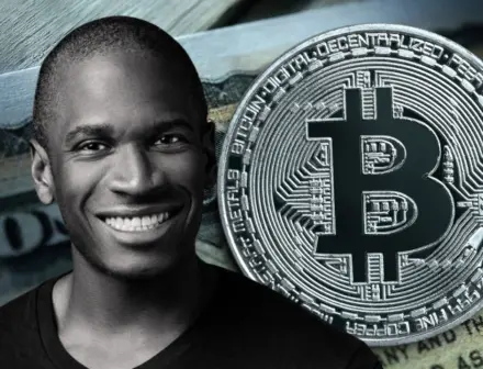 Hayes sees explosive Bitcoin growth as global chaos forces Fed pivot