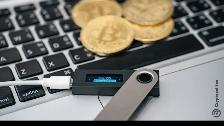 BTC-e crypto in cold wallets was not seized by US, Vinnik claims.