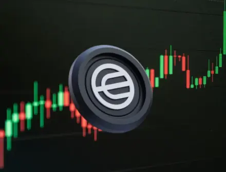 Worldcoin trades near 2026 highs, is a bigger breakout coming?