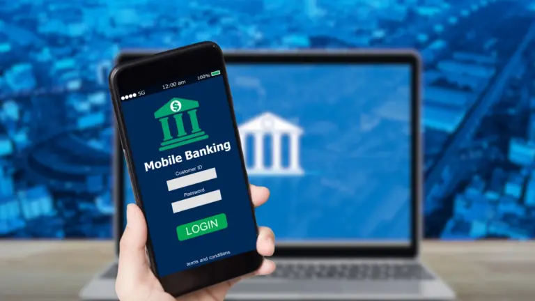 Les cartes crypto et les néobanques atteignent un pic d'activité en juin