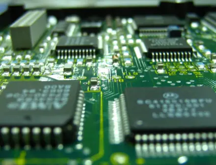 Broadcom extends Apple chip supply deal through 2031.